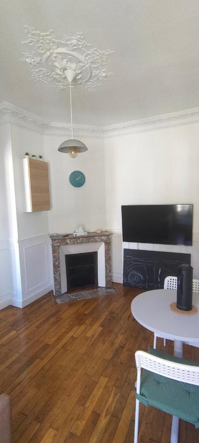 Appartement Cosy Proche De Tout ヴァンセンヌ エクステリア 写真